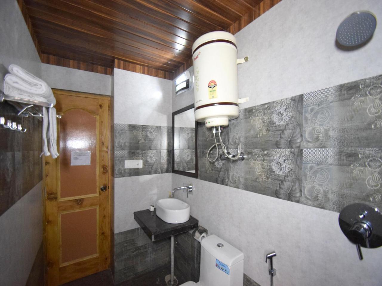 Oyo 10255 Hotel Red Apple Manali  Luaran gambar